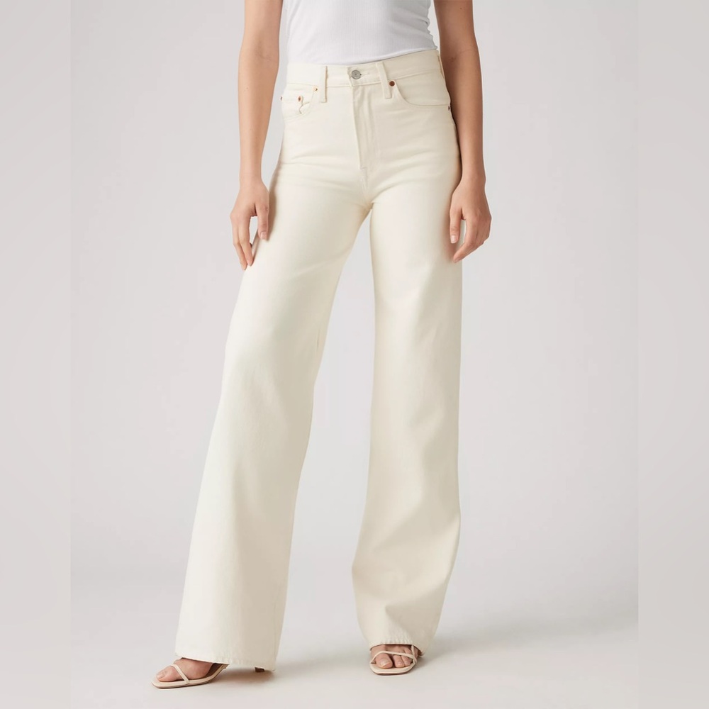 Levi’s Ribcage Wide Leg Jean
